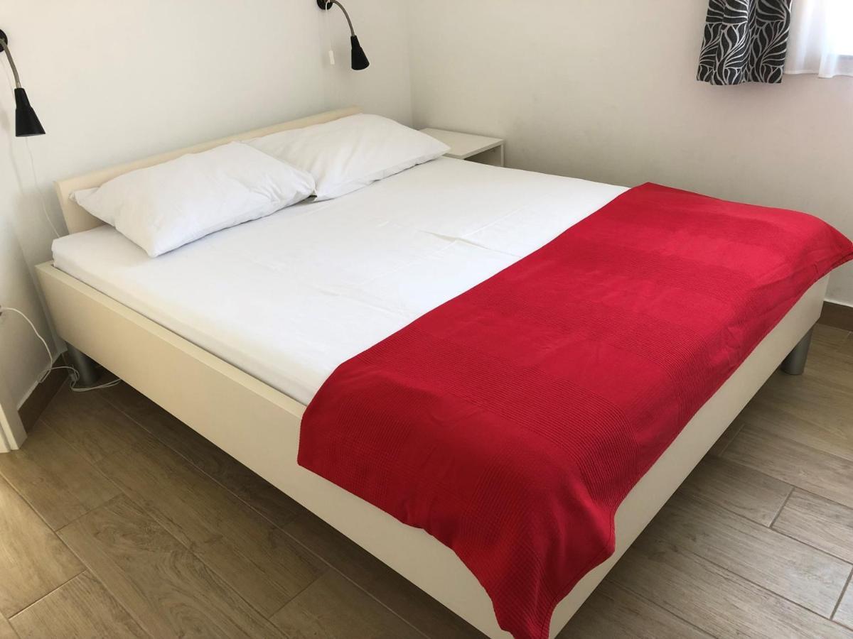 Apartmani I Sobe Ivancic1 诺维·维诺多尔斯基 外观 照片